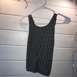 🌟3 for $20🌟 B&W Polka Dot Fitted Tank Top!